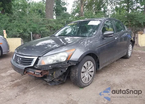 2008 Honda Accord 2.4 Lx z USA, uszkodzony, nr VIN 1HGCP26388A150757